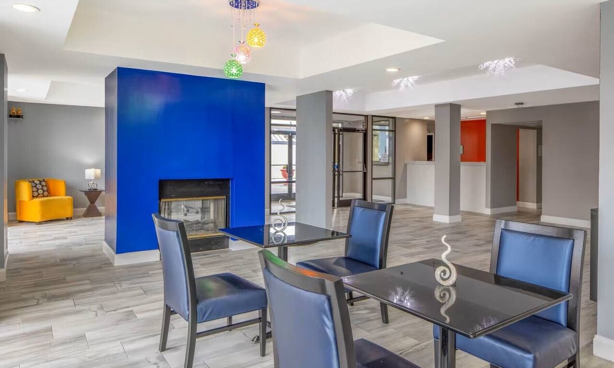 Covington Hotel | Bamont Inn