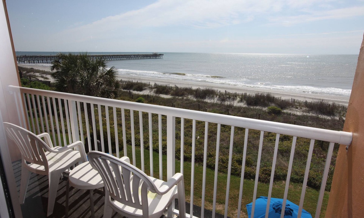 Downtown Myrtle Beach Hotel | Bar Harbor