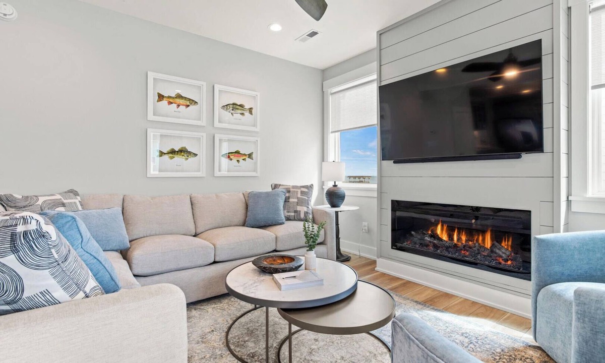 Kill Devil Hills House | Barrier Island Bliss - Oceanfront Community w/Private Pool