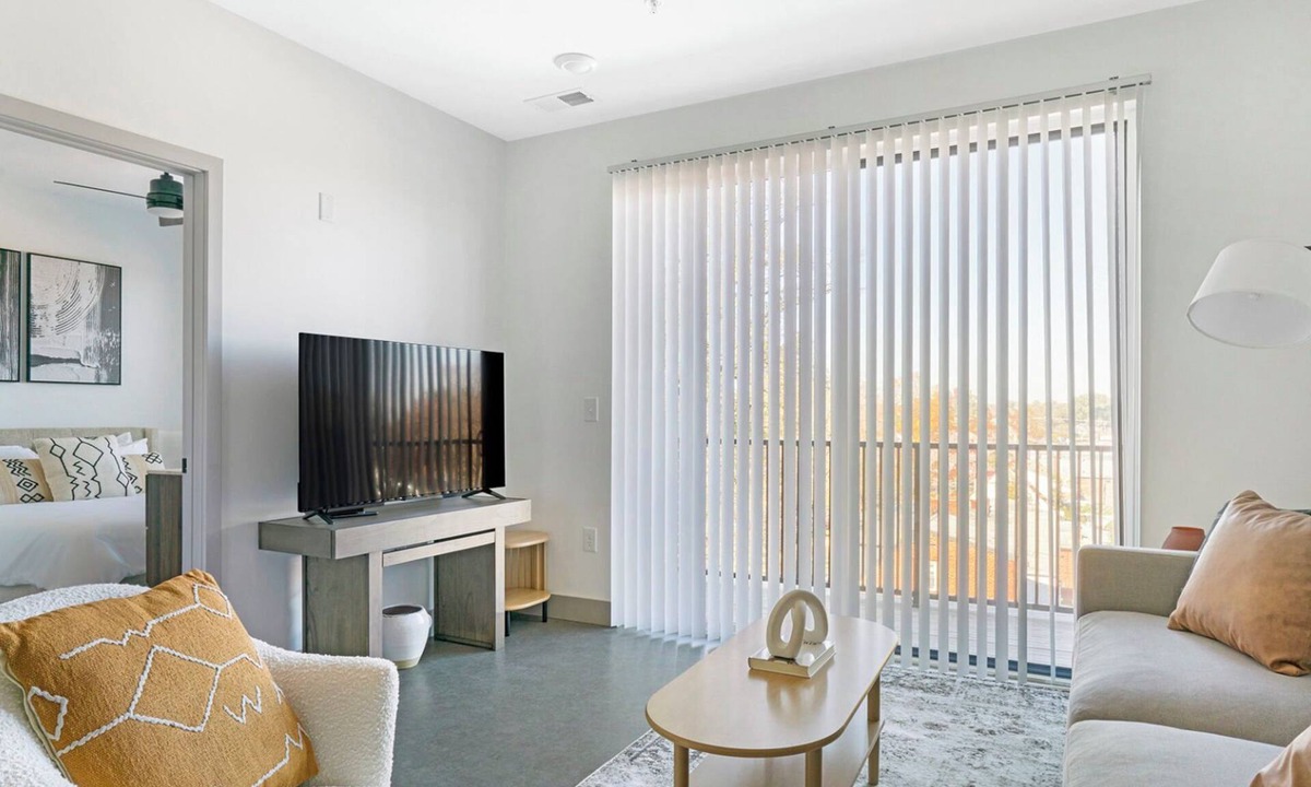 Richmond Apartment | Barsala l Modern 1BD near the Arts District in Richmond