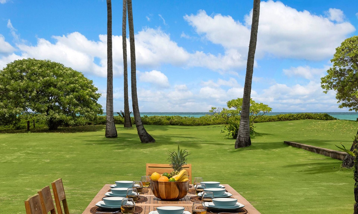 Kalama Tract House | Beach Front Kailua - Special Rates for Select Dates - Book Now Online!