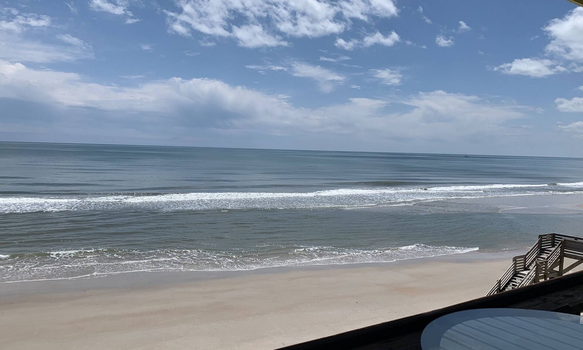 Sneads Ferry Condo | Beach Front Condo!
