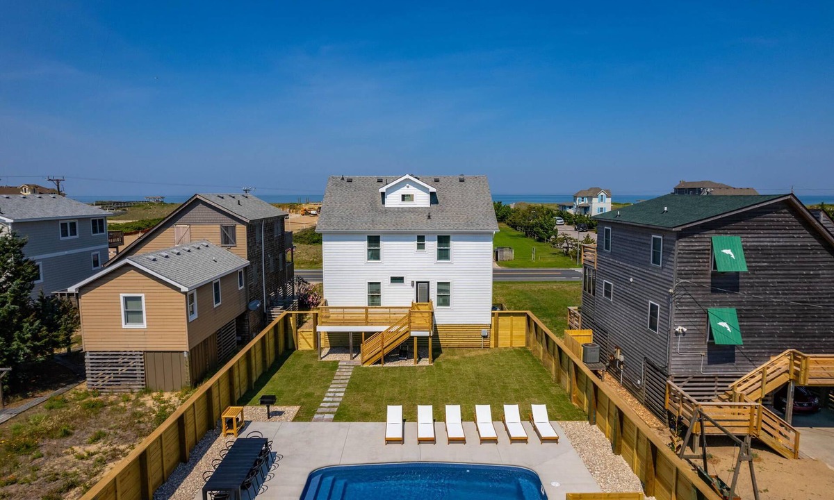 Kill Devil Hills House | Beach House! Semi-Ocean Front, Free Heated Pool, Hot Tub, Fully Renovated!
