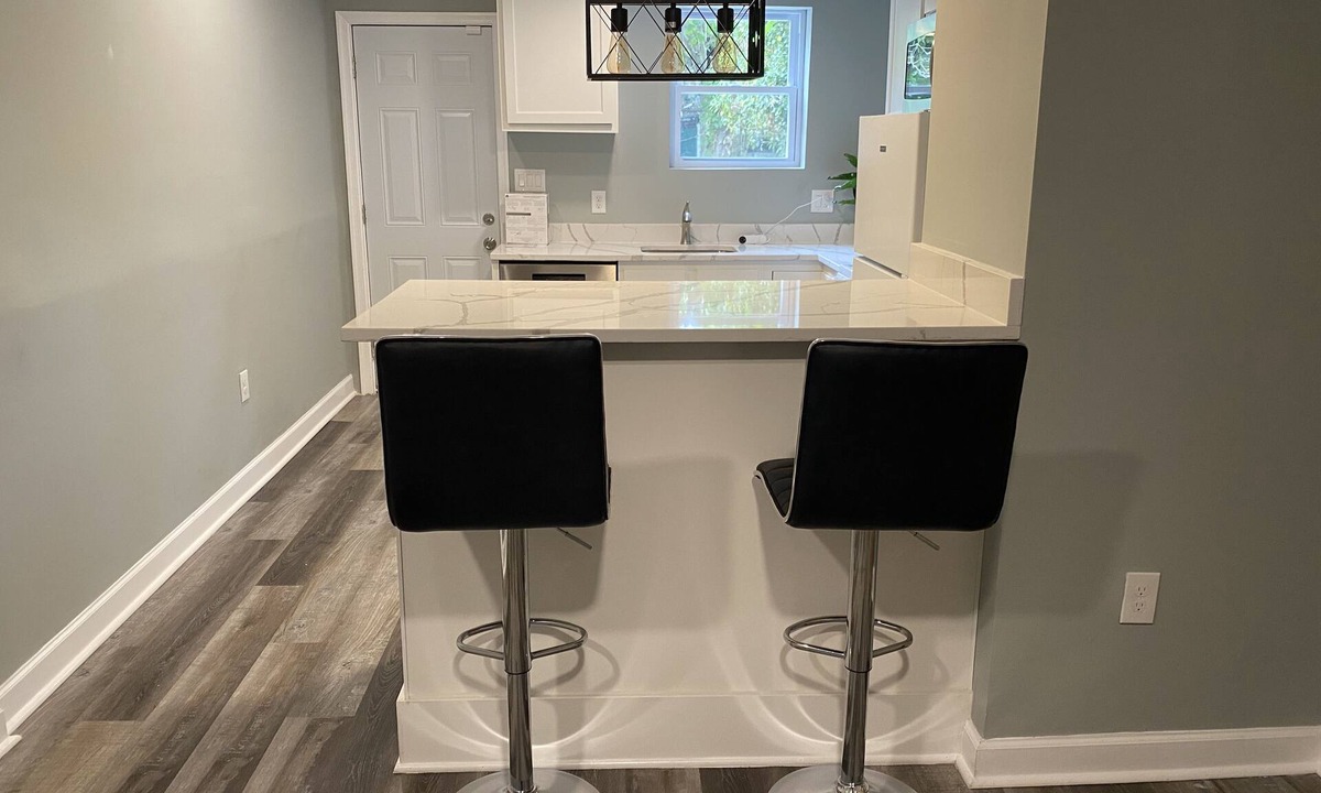 Downtown Baltimore House | Beautiful 1920-B’more Townhouse@Smallwood