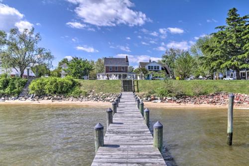 Cambridge House | Beautiful Colonial Home on the Choptank River