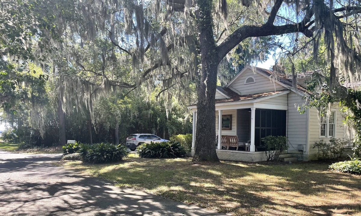Beaufort Cottage | Beautiful cottage in downtown Beaufort