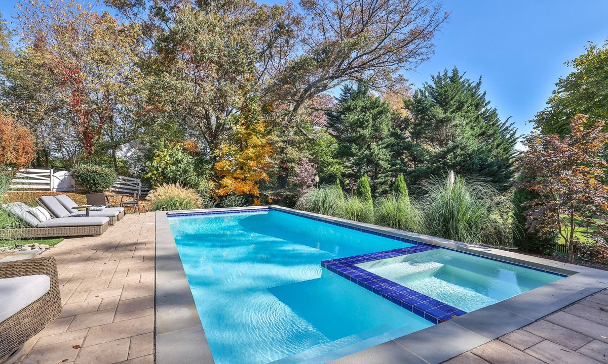 McLean House | Beautiful McLean estate - heated pool and hot tub, 20 min to DC!