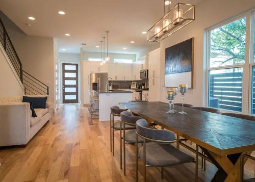 Montopolis House | Beautiful New Home Downtown SXSW ACL F1 HQ