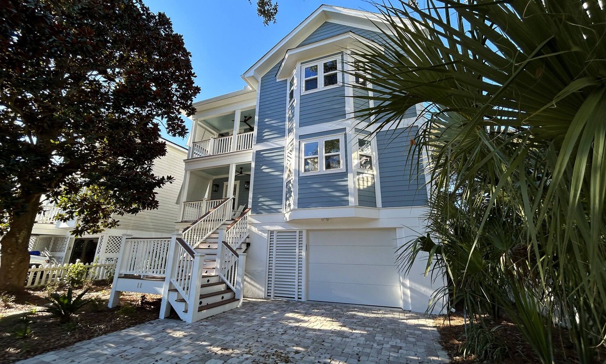 Pelican Bay House | Beautifully Updated Wild Dunes Luxury House