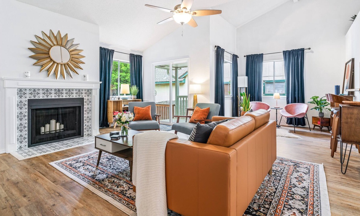 Milwood House | Best of ATX: Austin FC, The Domain, Live Music | Remote Workstays Welcome | Fall Getaway