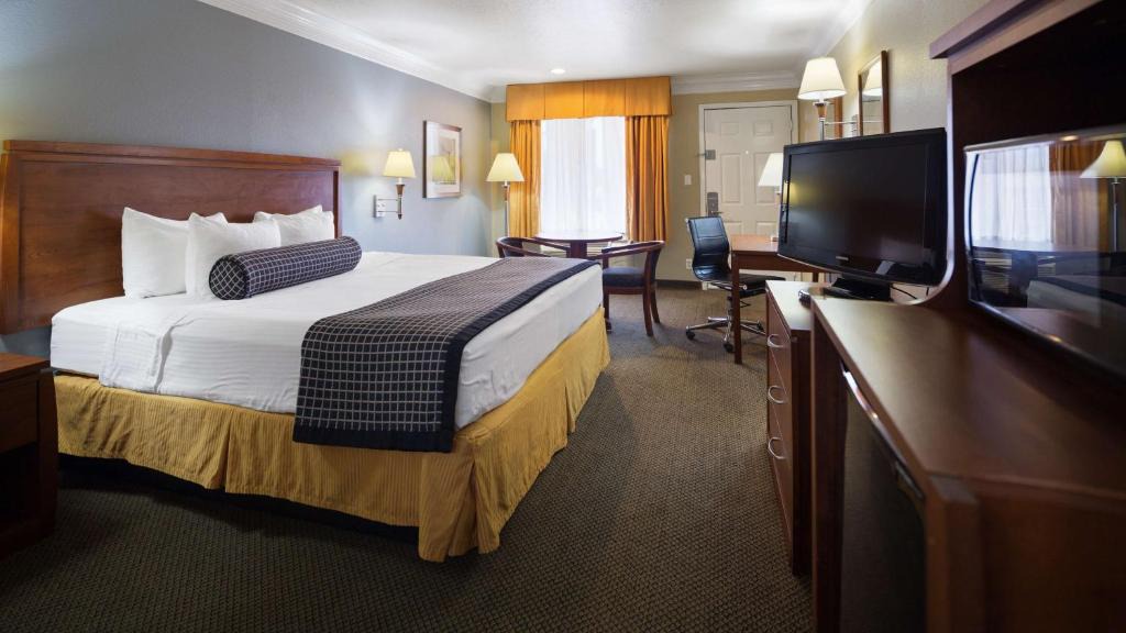 Angleton Hotel | Best Western Angleton Inn