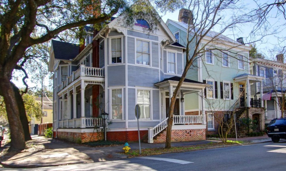 Savannah Victorian District House | Big Blue House - Both Units - Near Forsyth Park - Sleeps 14