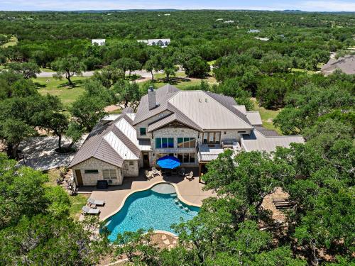 Wimberley House | Big Red Chicken Estate