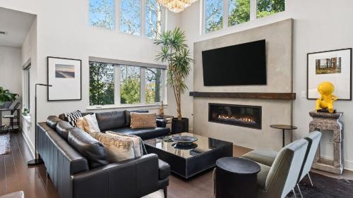 Zilker House | Bluebonnet Lane by AvantStay