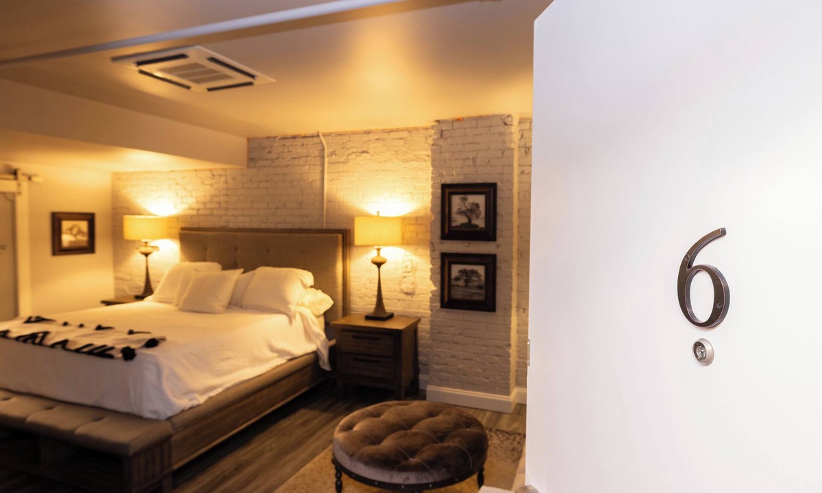Seneca Hotel | Boutique hotel in historic downtown Seneca. Room #6, King Bed.