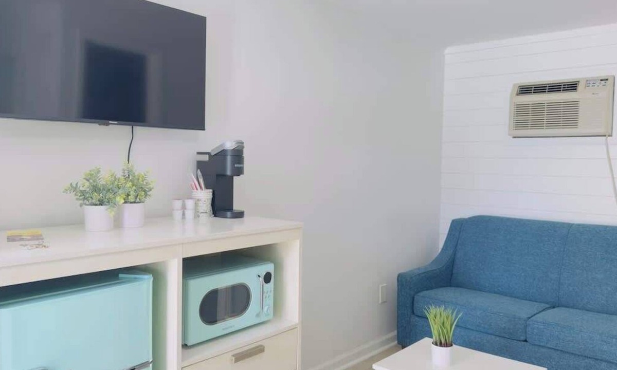 Downtown Myrtle Beach Apartment | Boutique on the beach, Studio #105 + Pool