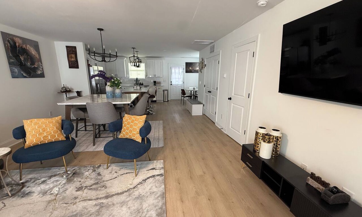 Charlotte House | Brand new Central and Spacious 3-bedroom 2.5 Bath in Charlotte