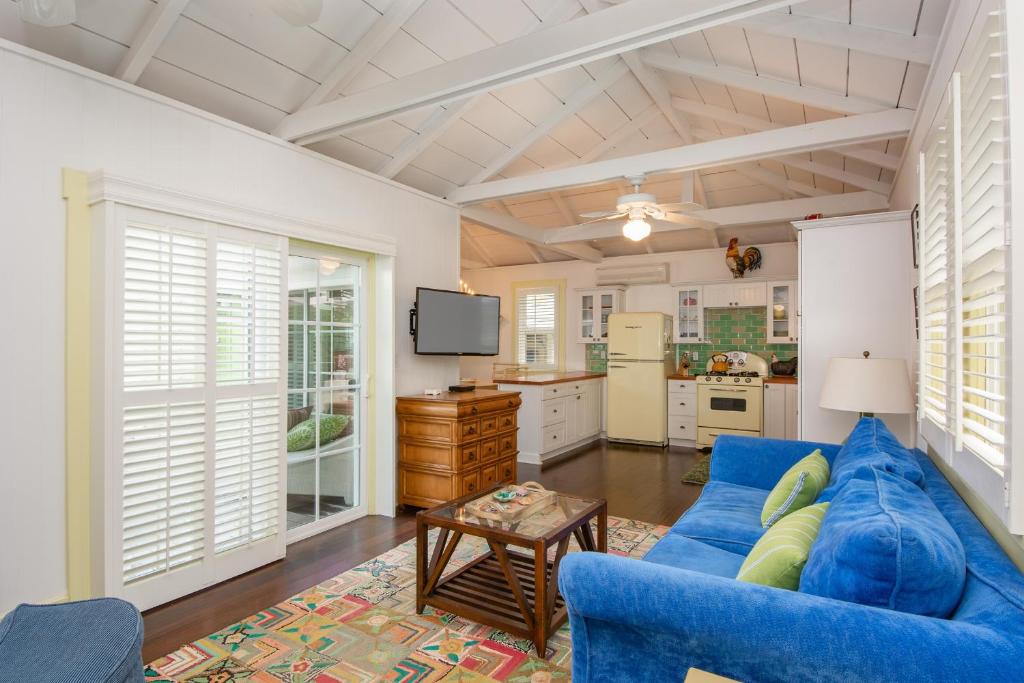 Poipu House | Brennecke's Beach Cottage home