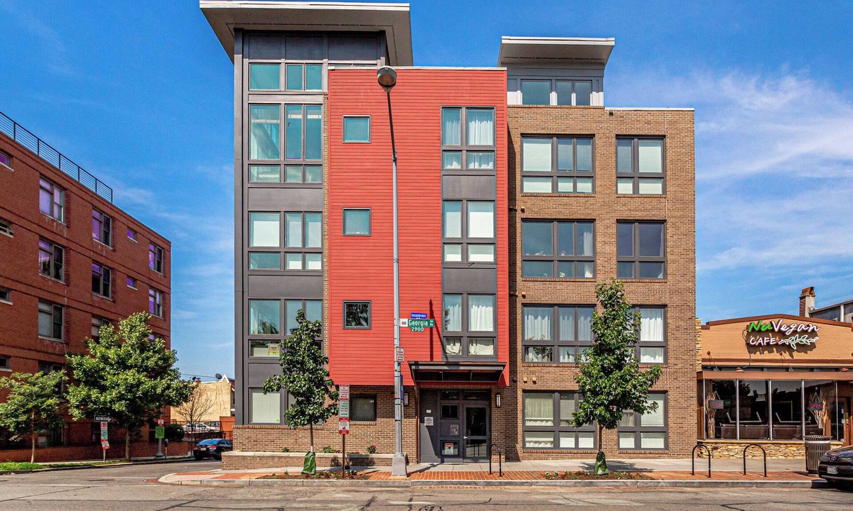 Pleasant Plains Apartment | Bright, Modern Apartment in Heart of Columbia Heights