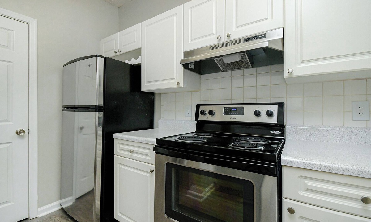 Ridgedale Park Apartment | Brookhaven Station -1BD 1BA Corporate Apartment