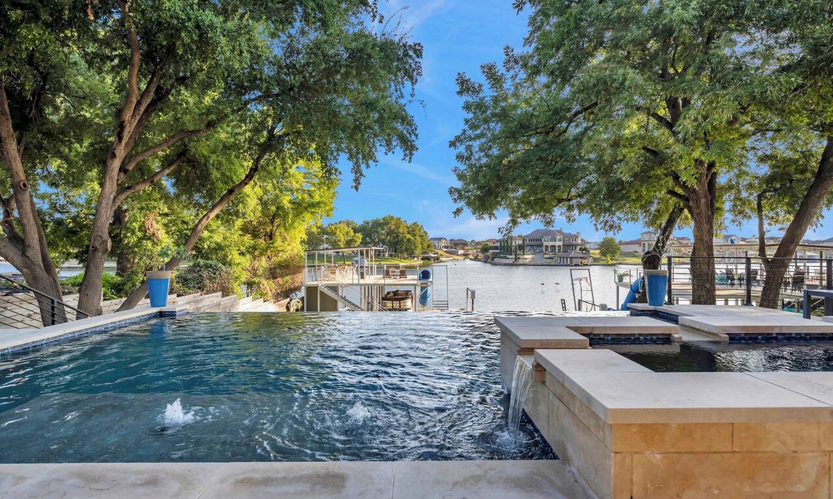 Kingsland House | Cadillac on the Colorado | Concierge Services