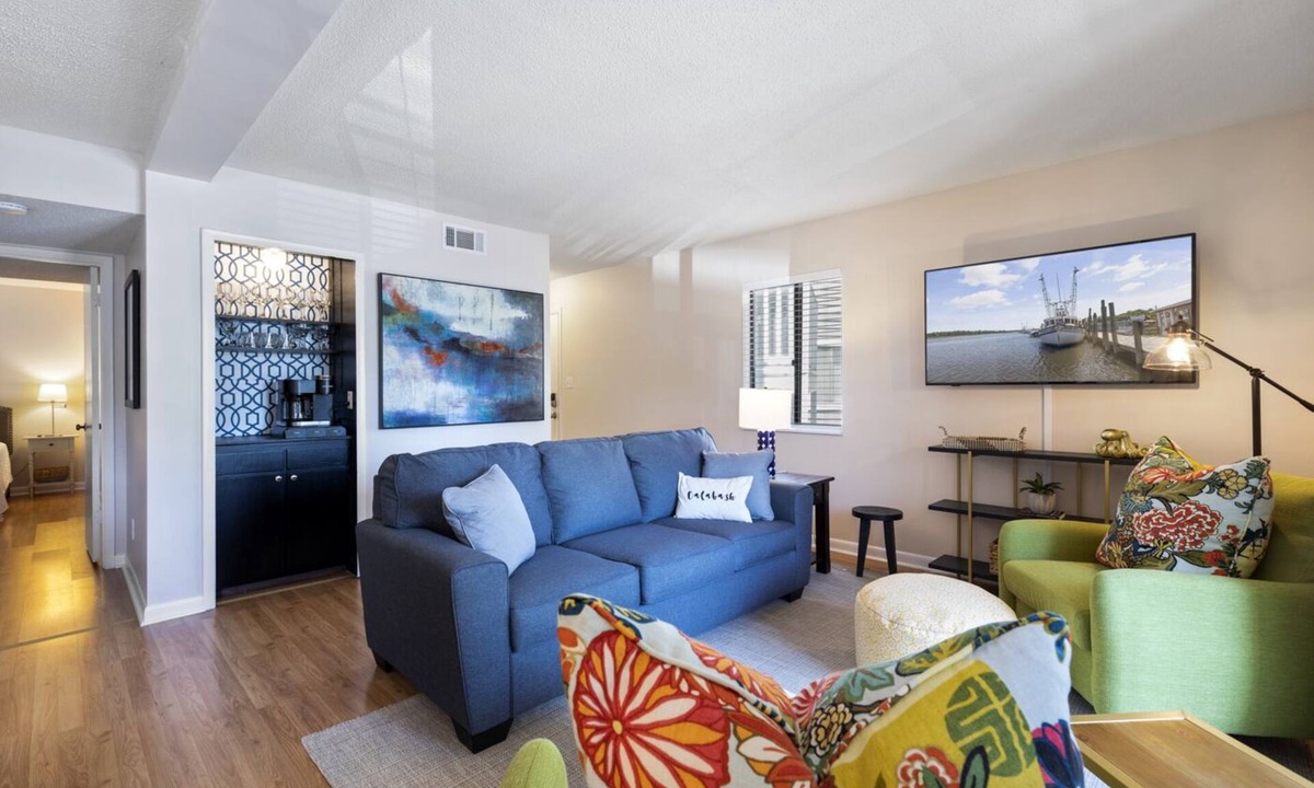 Calabash Condo | Calabash Style Condo w/King Bed & Pool