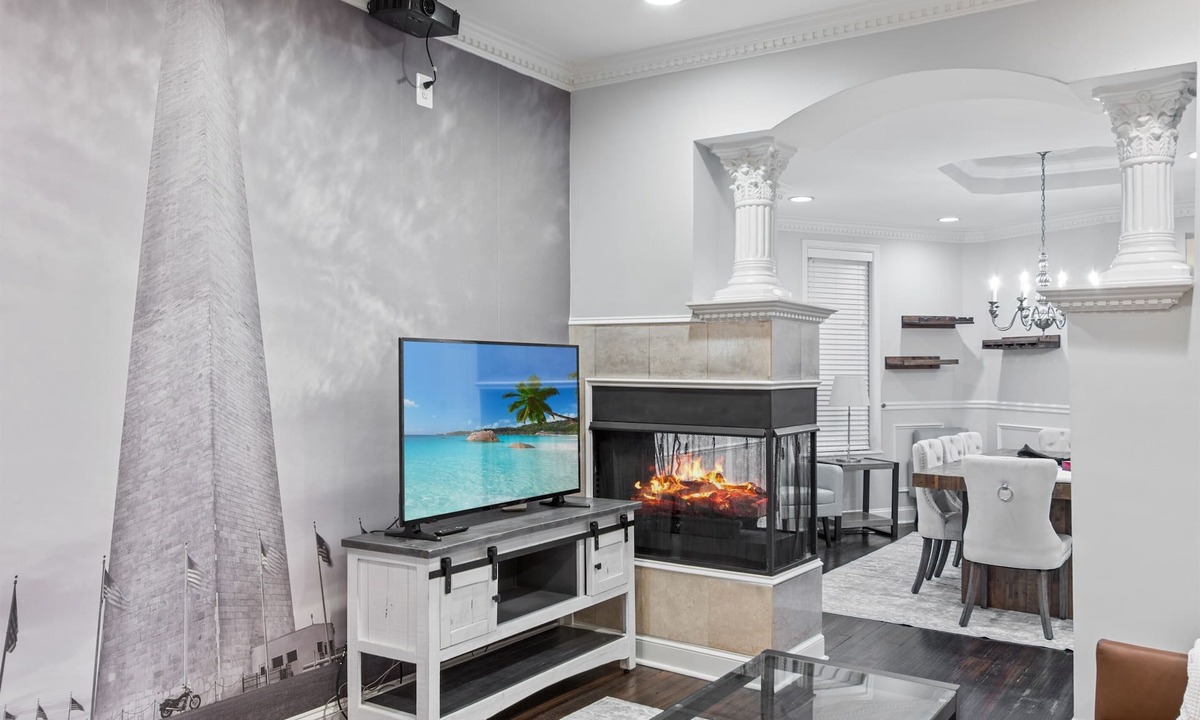 Northeast Bed & Breakfast | Capitol Hill Stay Like No Other
