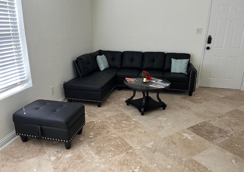 Astrodome Apartment | CASABLANCA 2