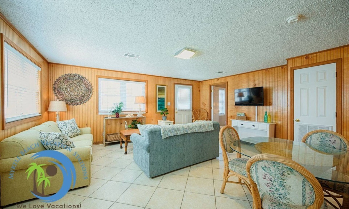 Cherry Grove Beach House | CG Beach Bungalow #1