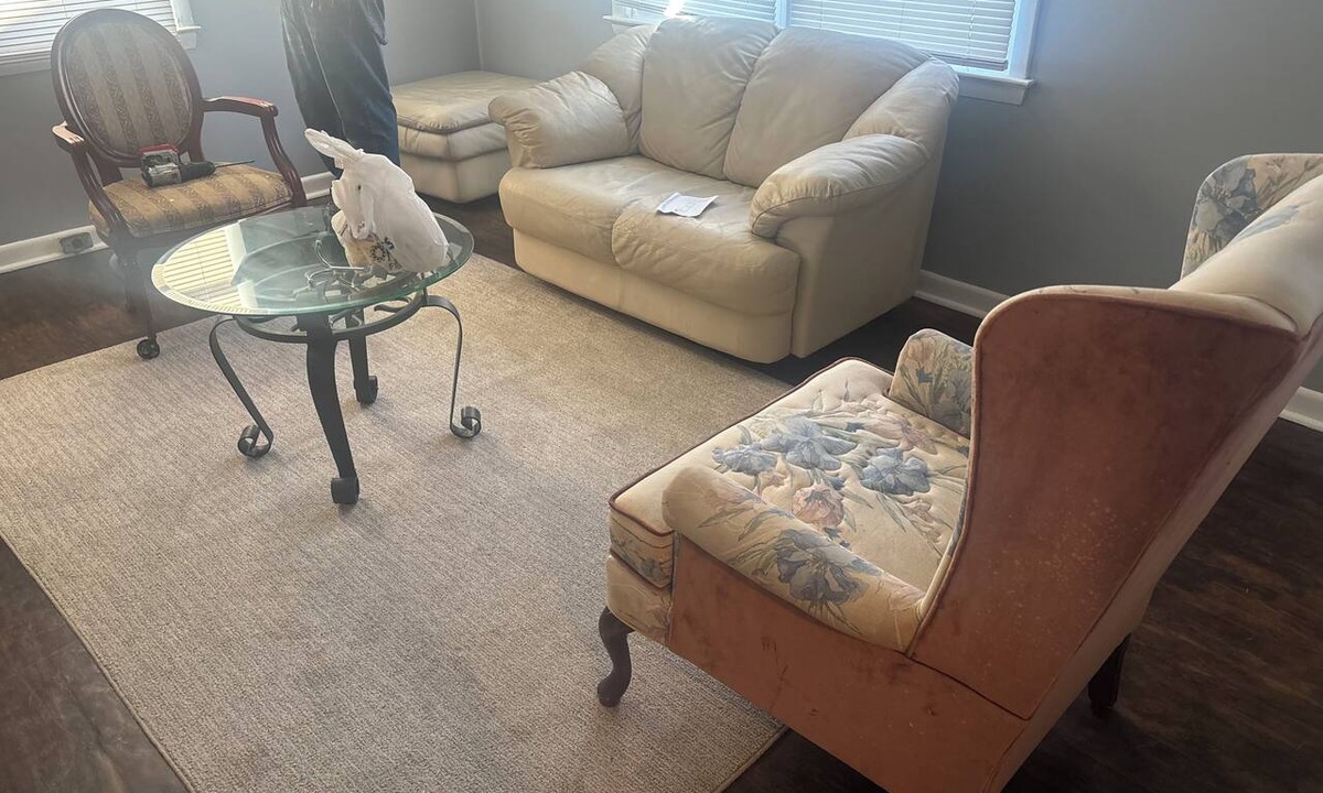 Petersburg House | Charming 3-bedroom house with AC in cozy Petersburg
