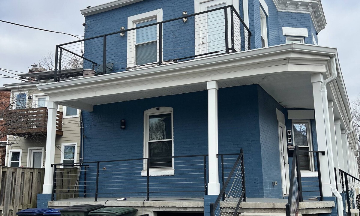 Brightwood Park House | Charming 3-bedroom townhome in heart of Petworth