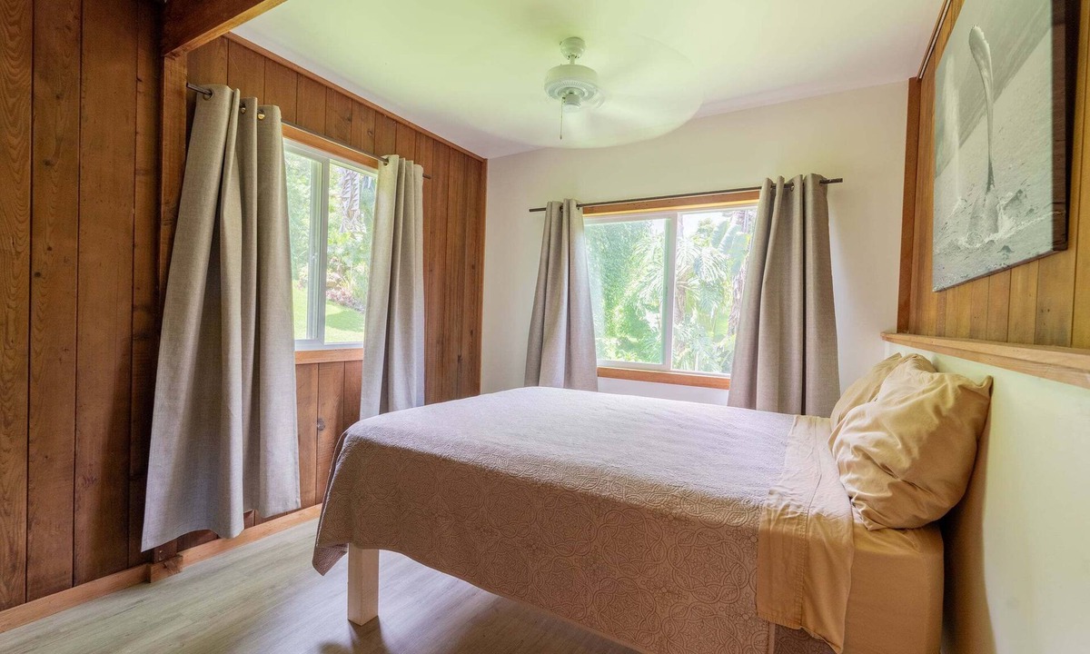 Honaunau-Napoopoo House | Charming 3-bedroom house - Enjoy a little peace of Aloha!