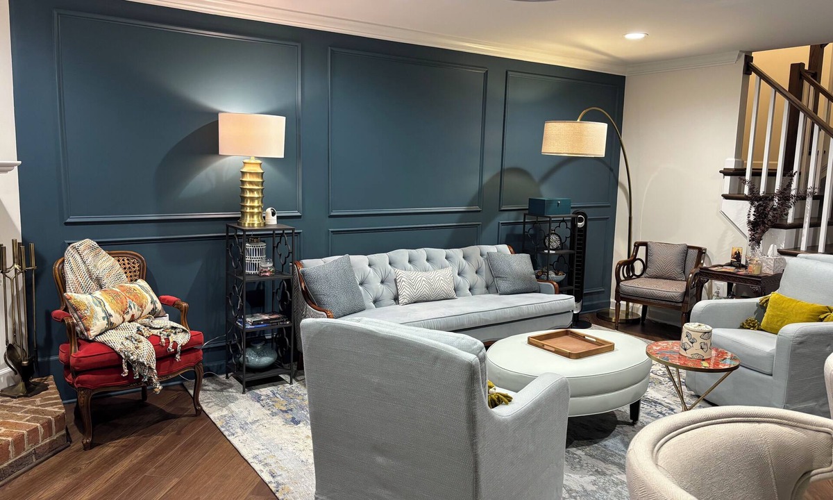 Alexandria House | Charming and Spacious Luxury Townhome in Alexandria, VA with Parking!