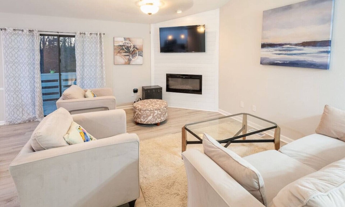 Westminster Apartment | Charming Condo By Lake Hartwell
