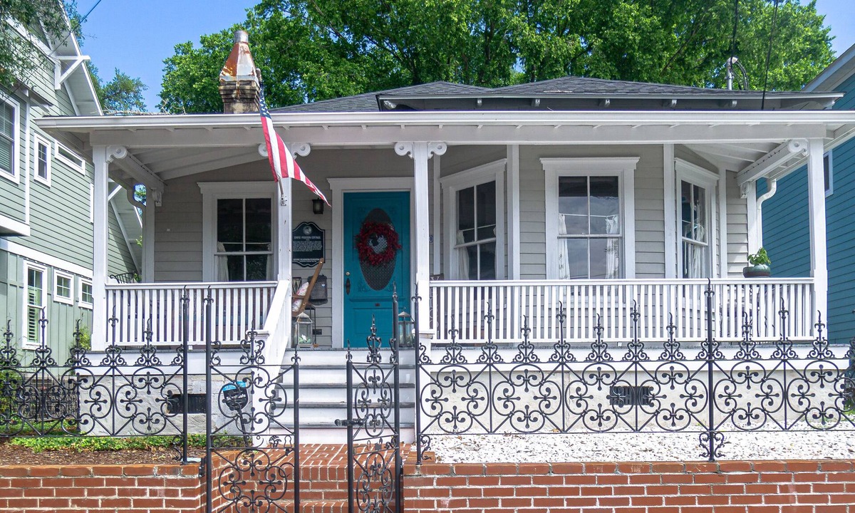 Wilmington Historic District Cottage | Charming Historic Empie-Possion Cottage