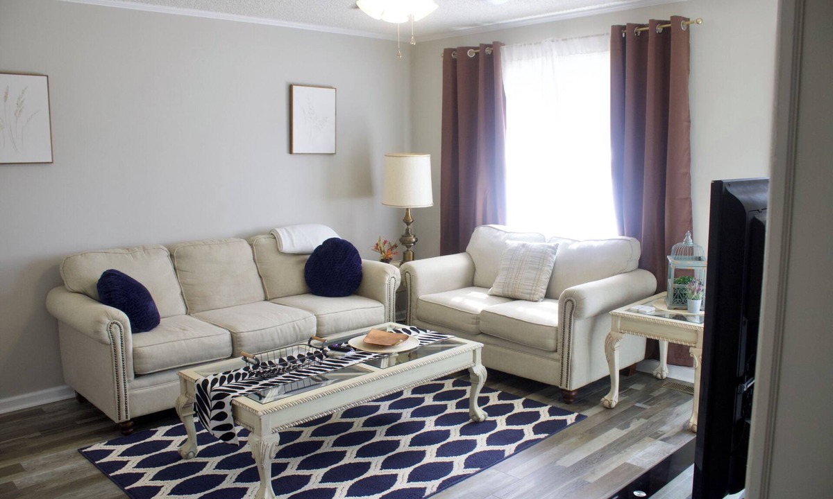 Woodruff House | Charming Home near BMW & Michelin Pet Friendly