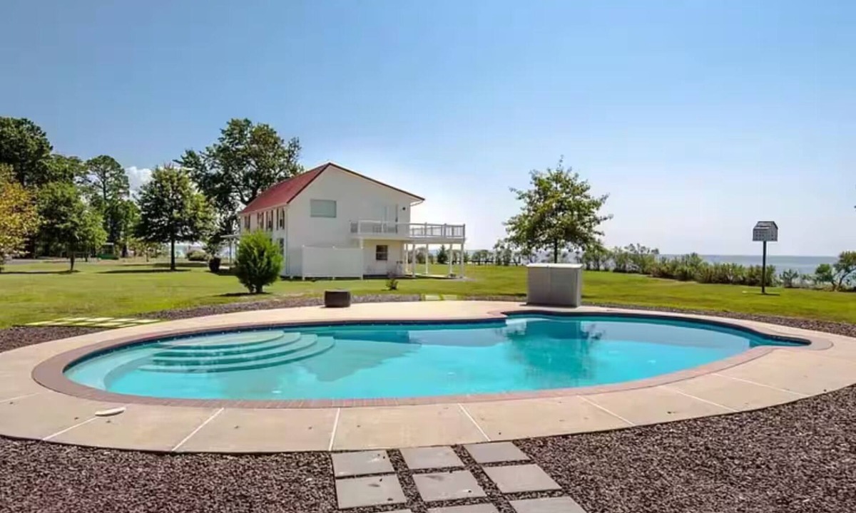 Cambridge House | Chesapeake Bay Retreat
