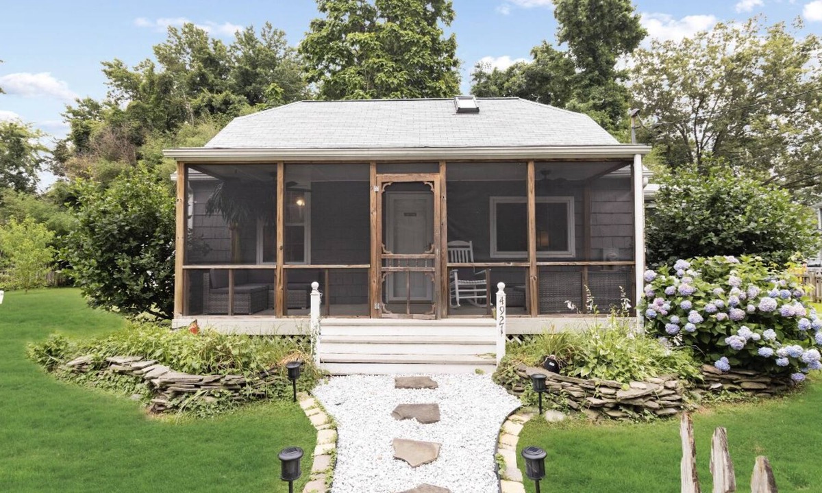 Shady Side Cabin | Chesapeake Cabin