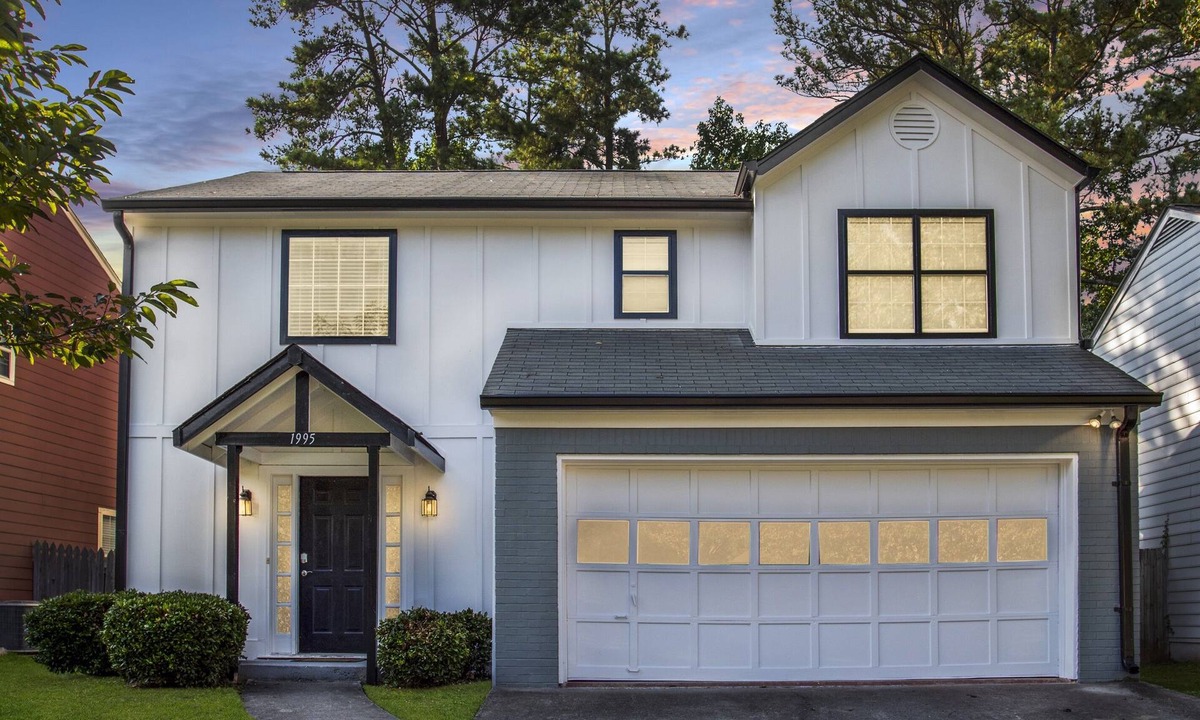 Lawrenceville House | Clean+Cozy+Close to 85 & 316 | Pets