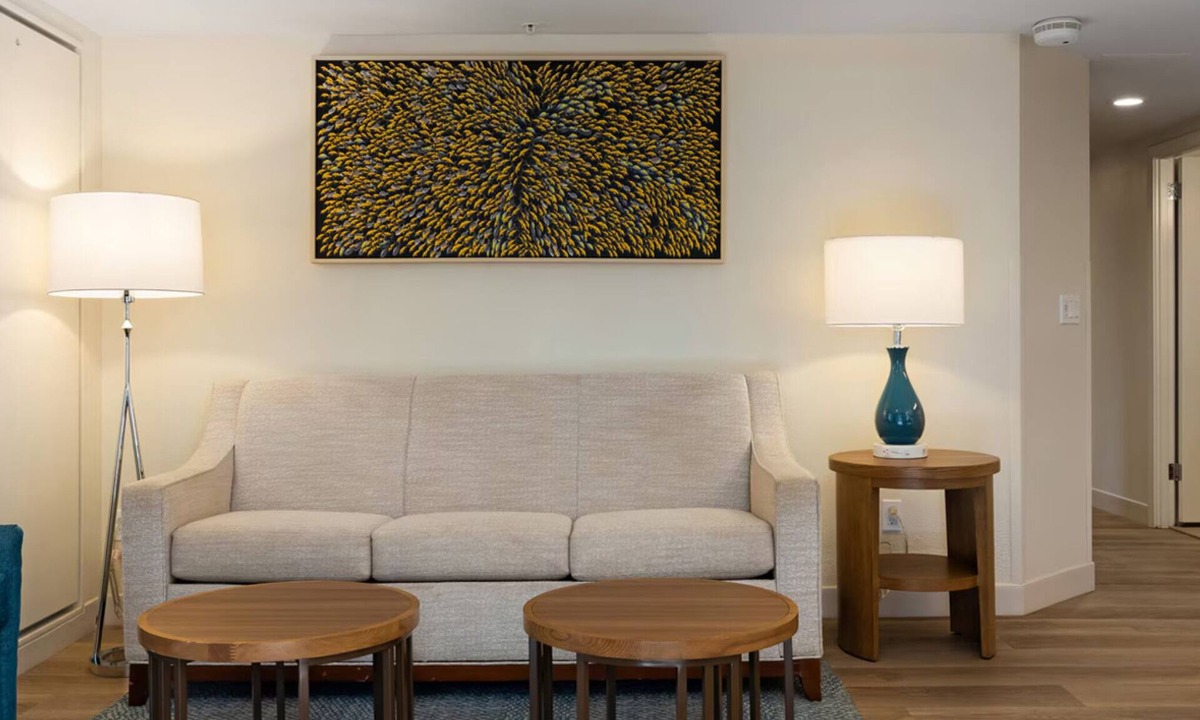 Waikiki Resort | Club Wyndham Resort-2 bedroom resort with AC, fitness room in cool Honolulu