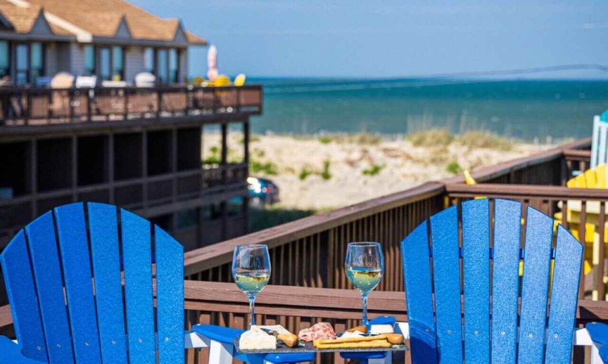 Kitty Hawk Villa | Coastal Beach Townhome | Steps to Beach | Pool, Bikes & More