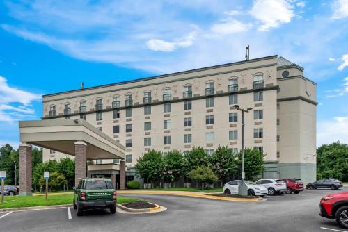 Lake Arbor Hotel | Comfort Inn Largo-Washington DC East