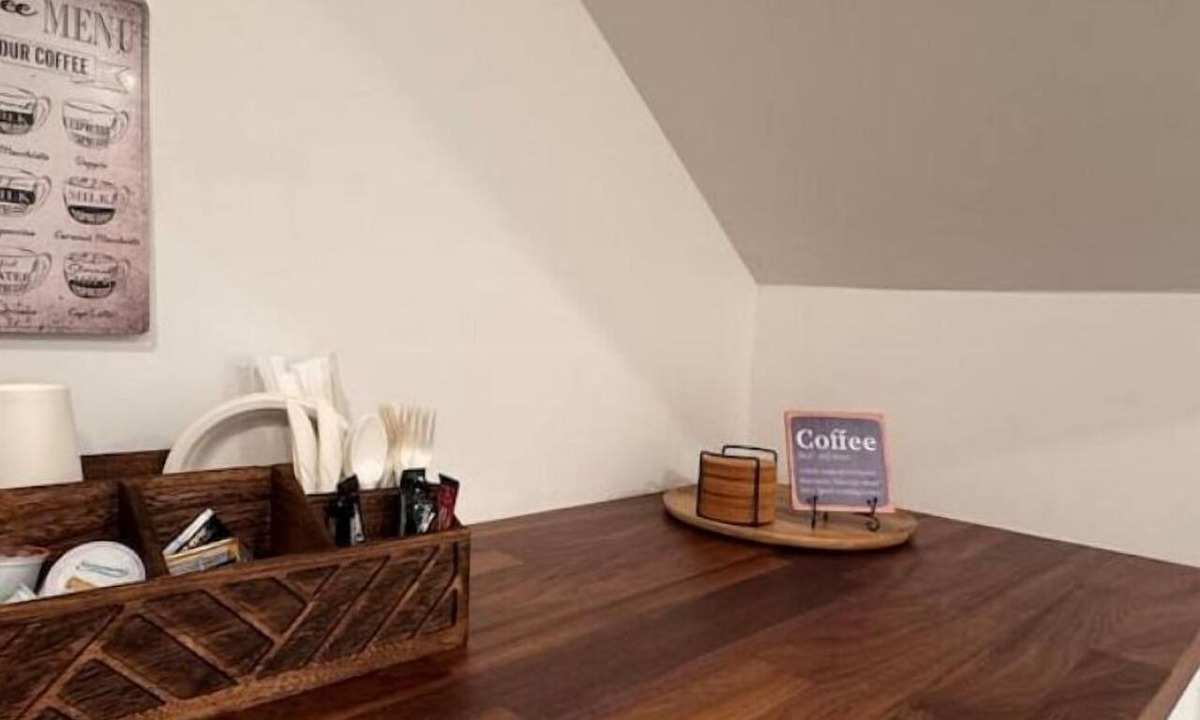 Atlanta Bed & Breakfast | Comfort Meets Convenience/King Suite in Atlanta