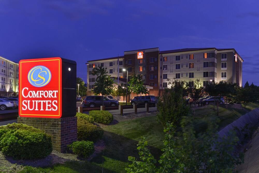 Glen Allen Hotel | Comfort Suites At Virginia Center Commons