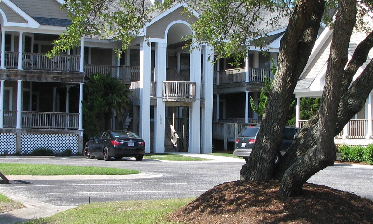 Corolla Light Resort | Comfort Zone in Corolla Light Resort ADA‑Friendly, Dog‑Friendly, Sat to Sat only