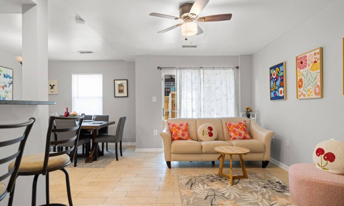 Landmark House | Comfortable 3BR Stay Near DC Park + Free Parking