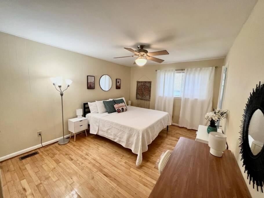 Cary House | *Comfortable Townhome * King Beds * Long Term*