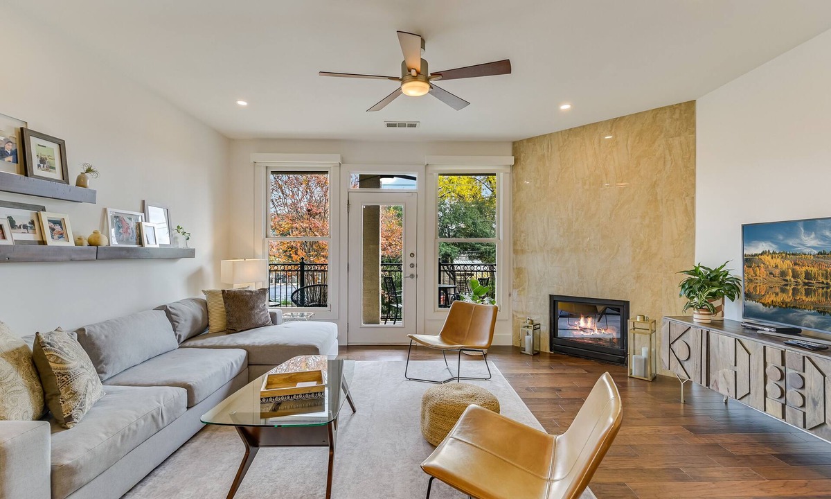 St. Tropez Condo | Condo in Austin-near Downtown