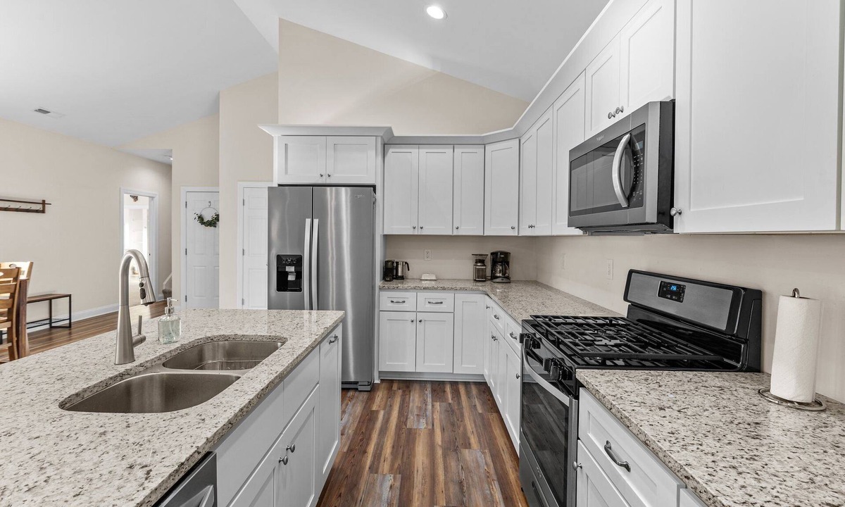 New Bern House | Convenient to New Bern and Havelock!