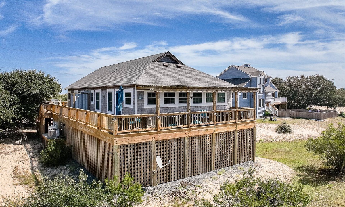 Corolla House | Corolla/Carova 4x4 Beach Cottage 7minwalk to beach